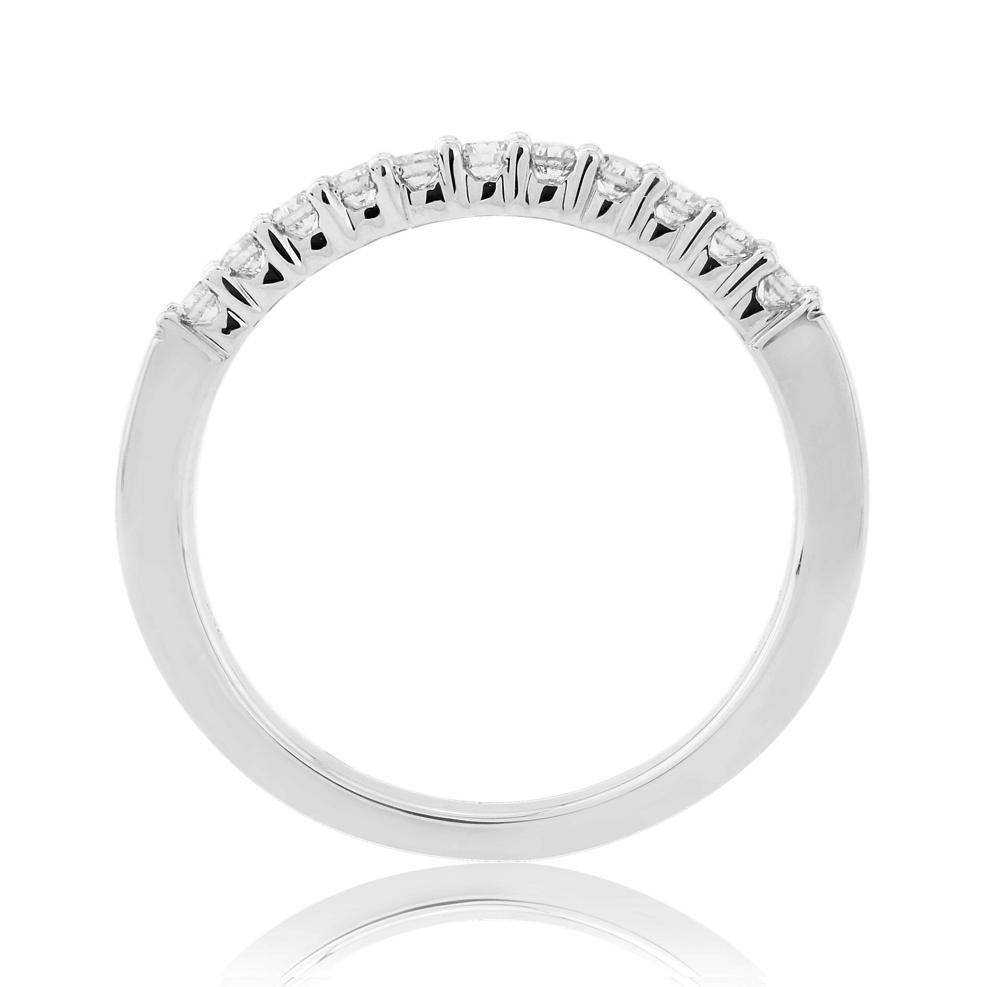 Platinum claw set diamond half et ring 0.25ct H/Si