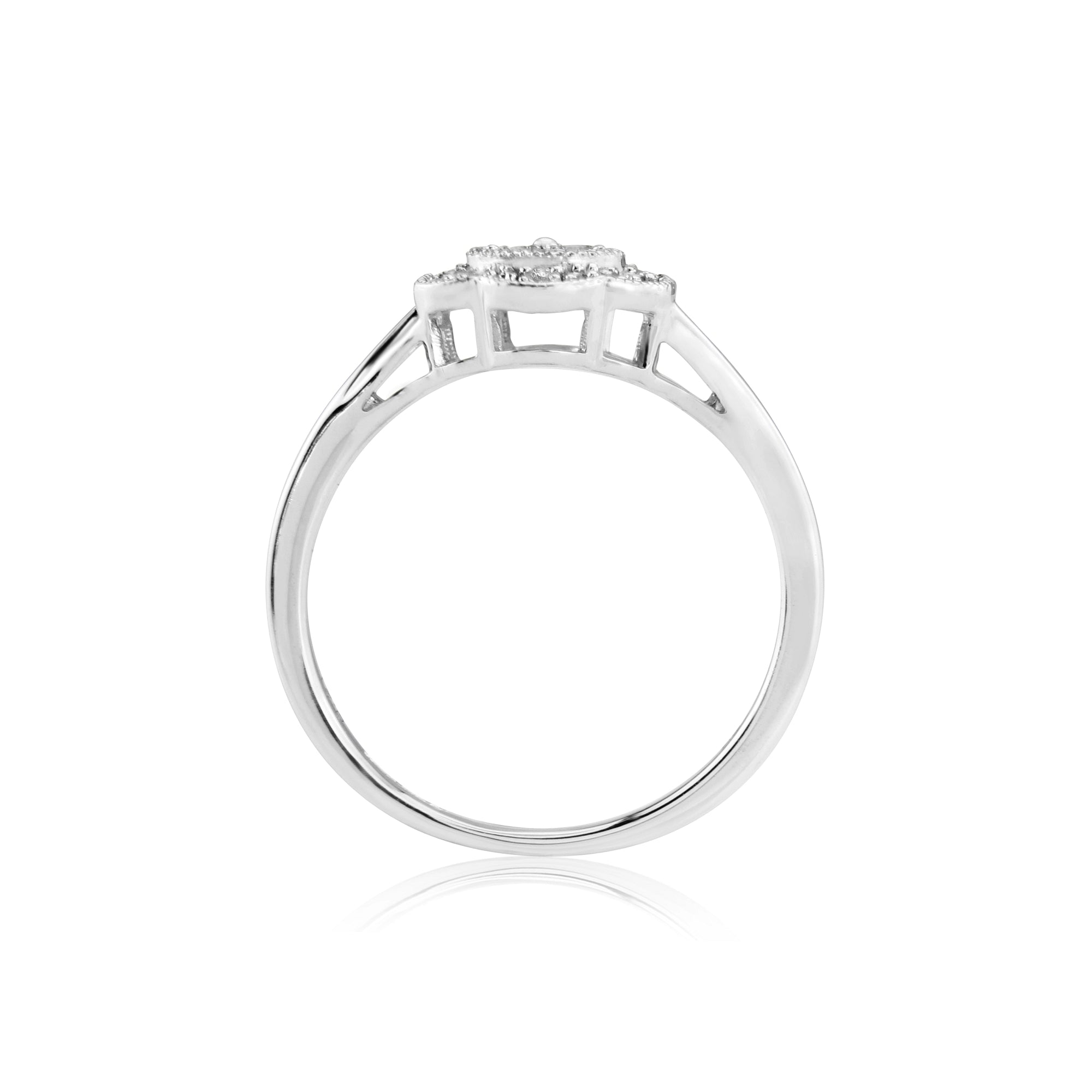 9ct white gold diamond set cluster ring 0.20ct