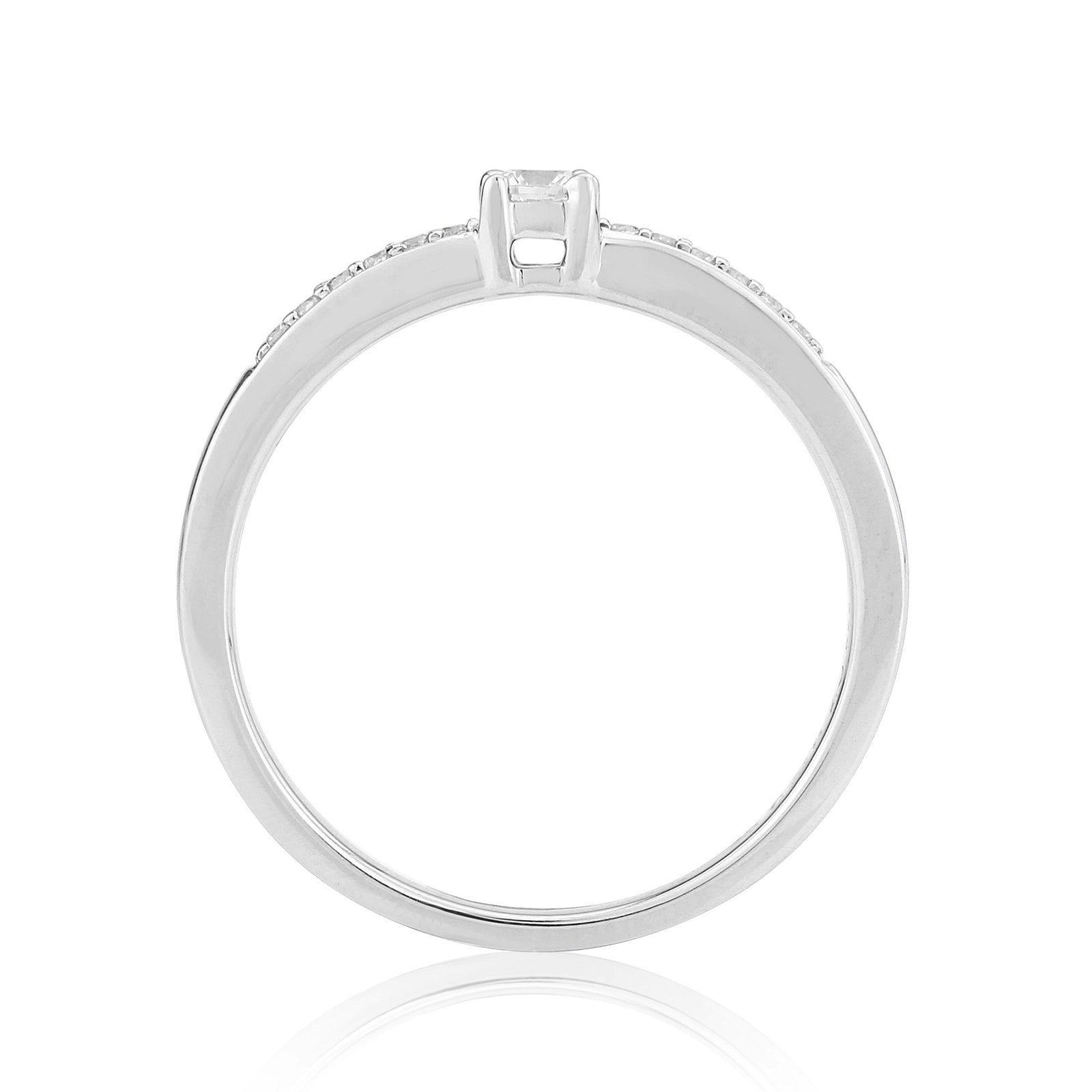 9ct white gold single stone diamond ring with diamond set shoulders 0.15ct