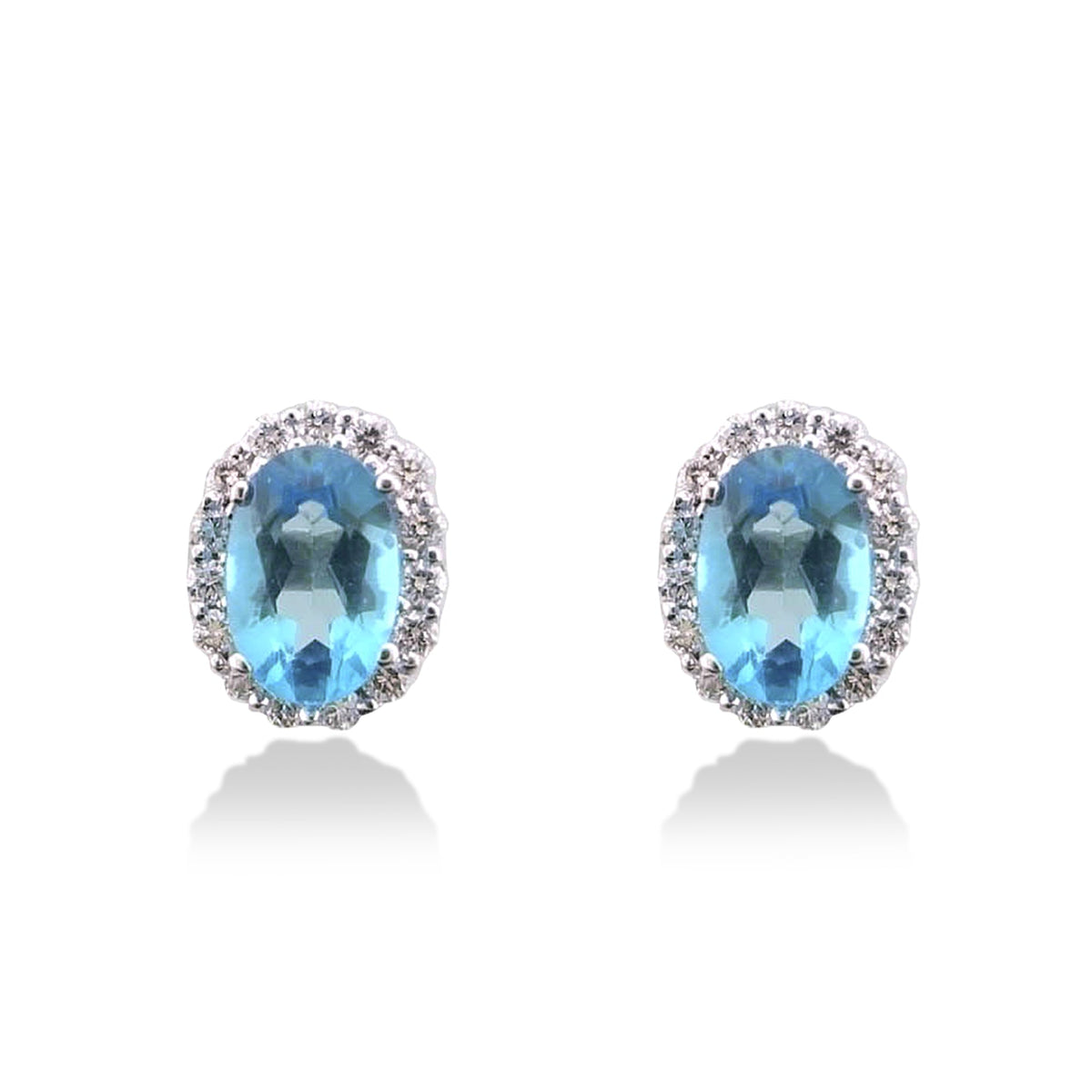 9ct white gold 5x4mm oval aquamarine &amp; diamond cluster stud earrings 0.17ct