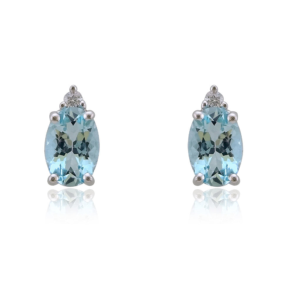 9ct white gold 6x4mm oval aquamarine &amp; diamond stud earrings 0.02ct