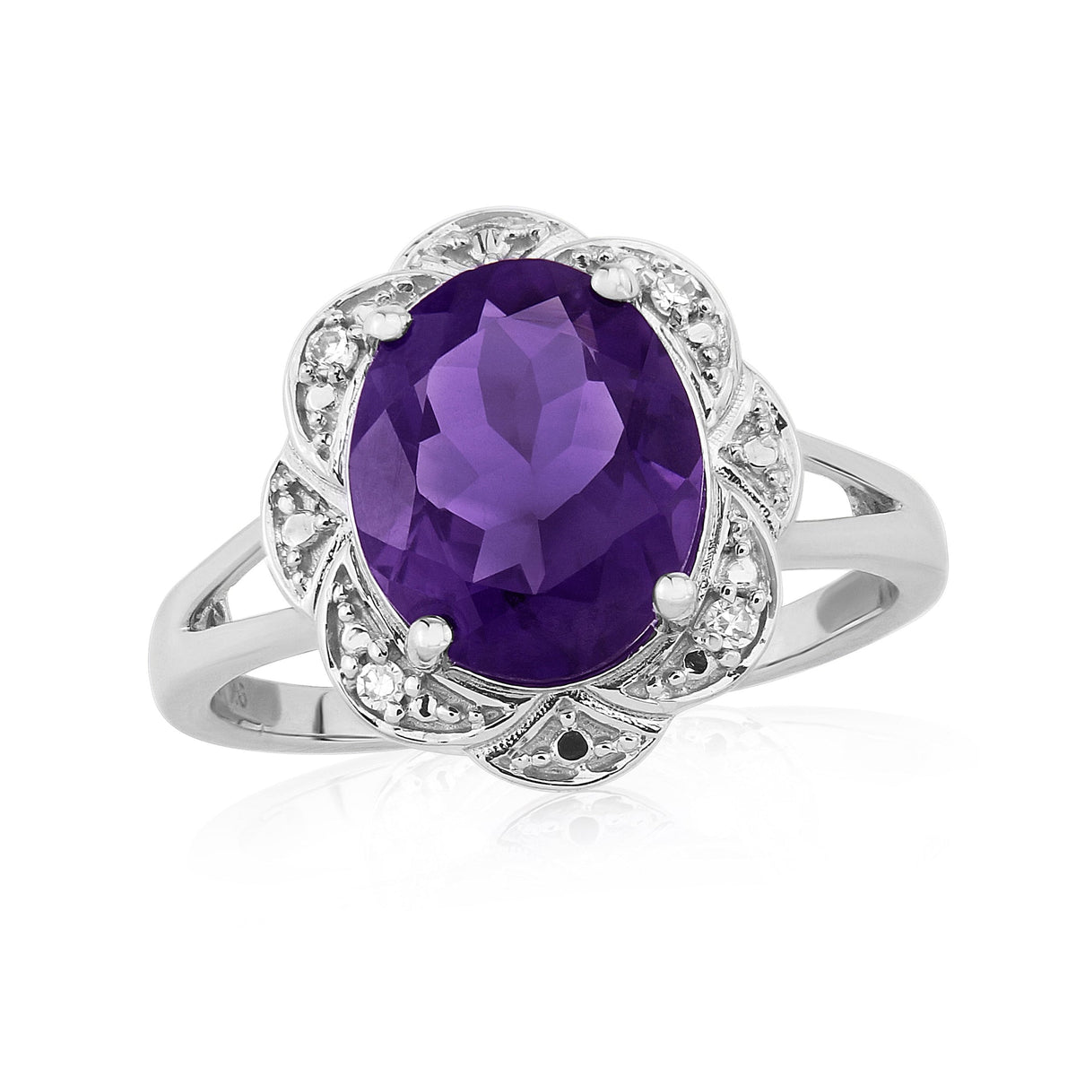 9ct white gold 10x8mm oval amethyst &amp; diamond cluster ring 0.03ct
