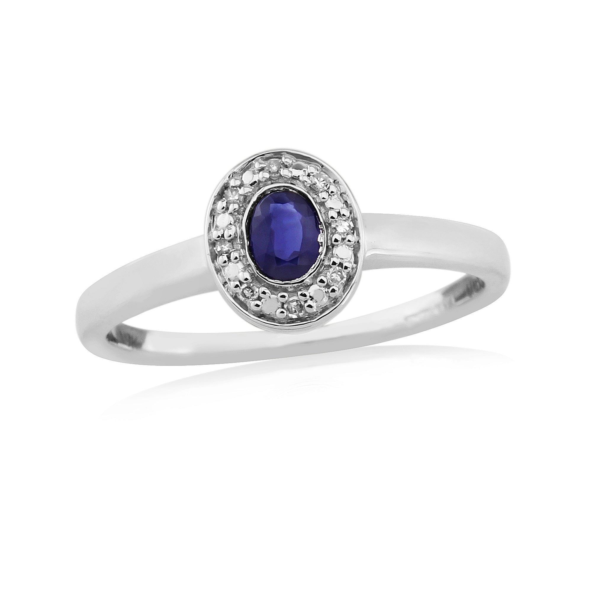 9ct white gold 4x3mm oval sapphire & diamond cluster ring 0.03ct