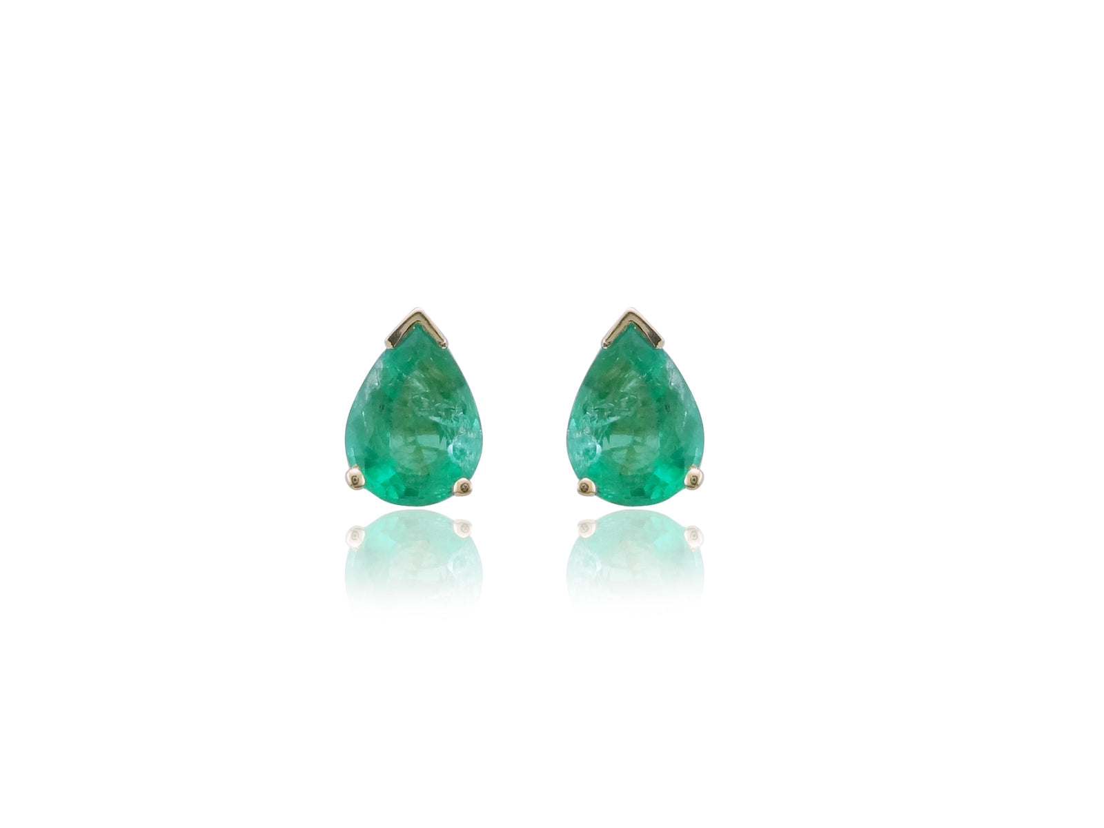 9ct gold 7x5mm pear shape emerald stud earrings