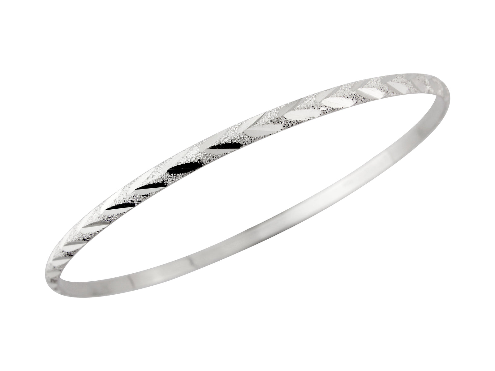 silver 3mm fancy diamond cut bangle