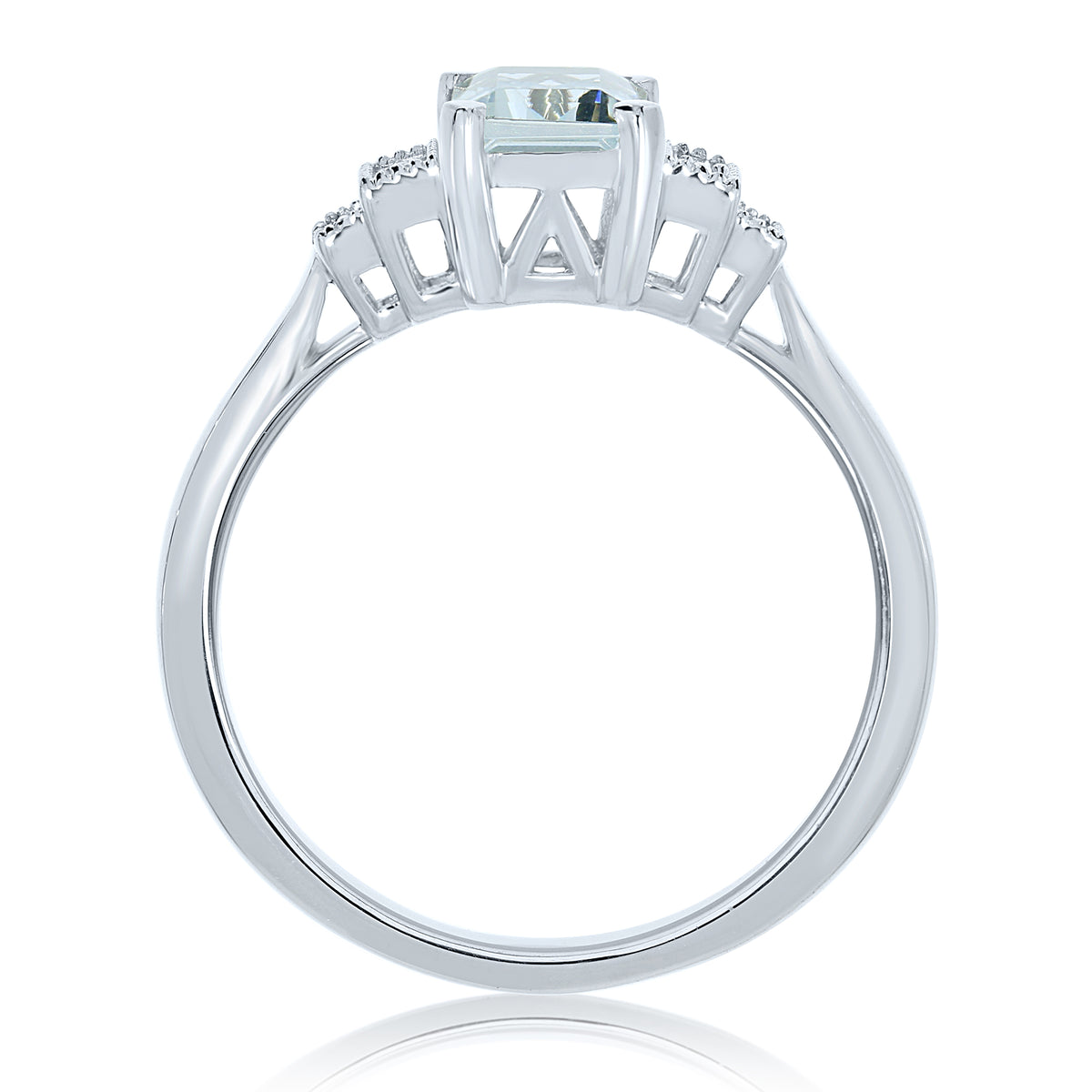 9ct white gold 7x5mm octagon cut aquamarine & stepped diamond shoulders ring 0.11ct