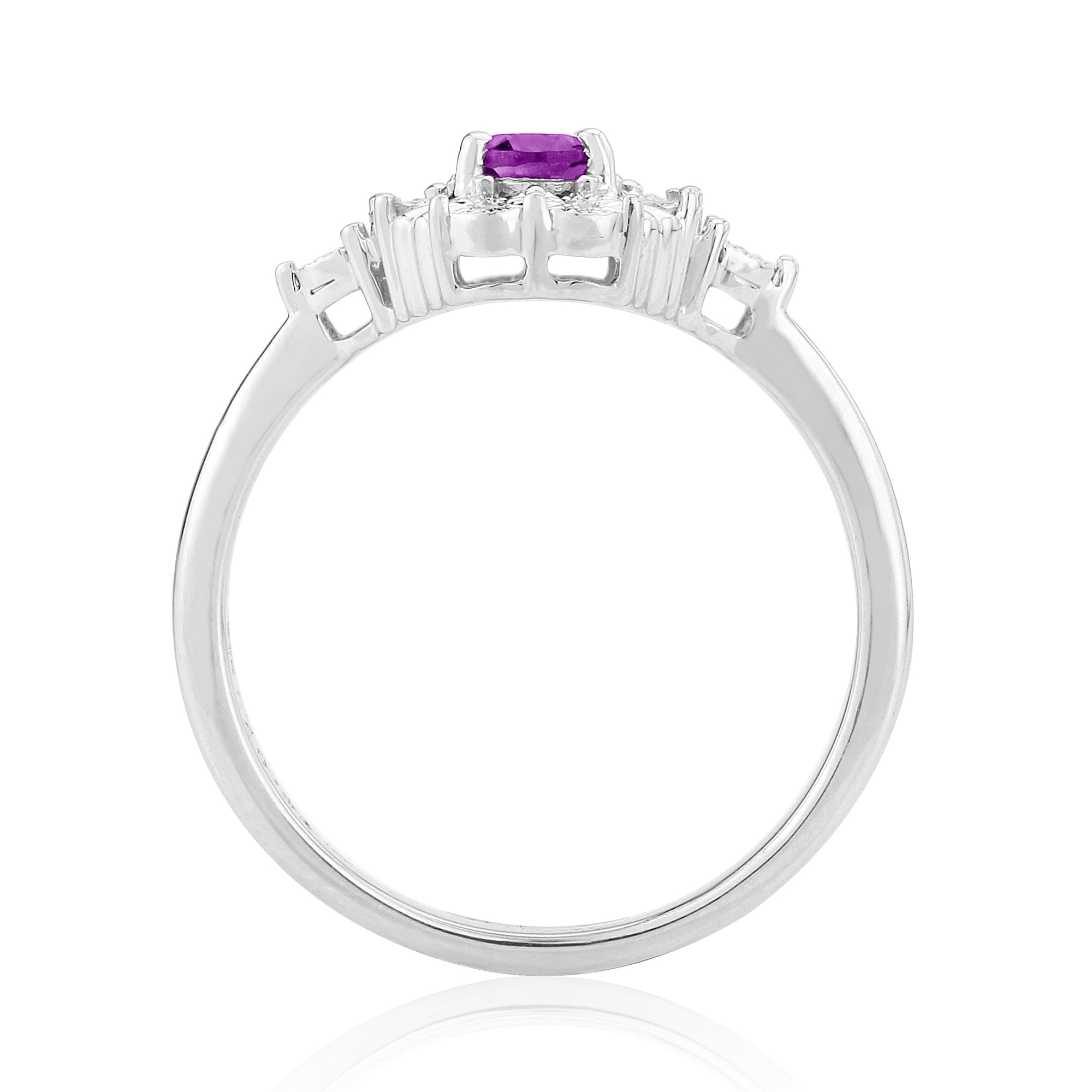 9ct white gold 6x4mm oval amethyst & miracle plate diamond cluster ring 0.03ct