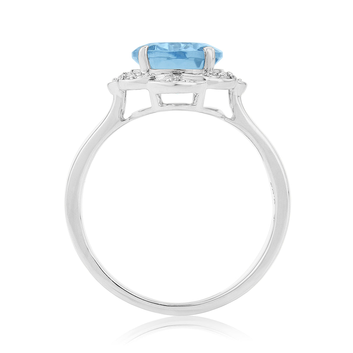 9ct white gold 10x8mm oval blue topaz & diamond cluster ring 0.03ct