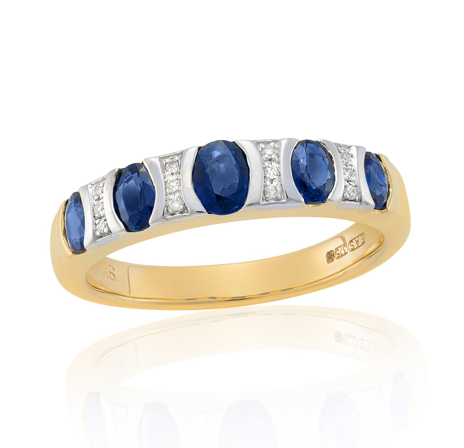 9ct oval sapphires & diamond ring 0.04ct