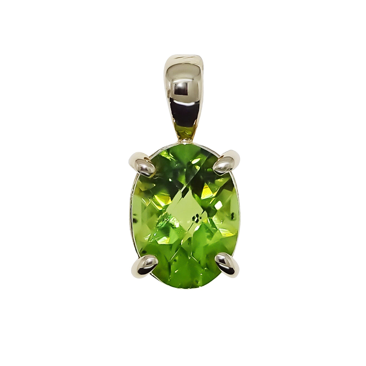 9ct gold checkerboard cut 8x6mm oval peridot pendant